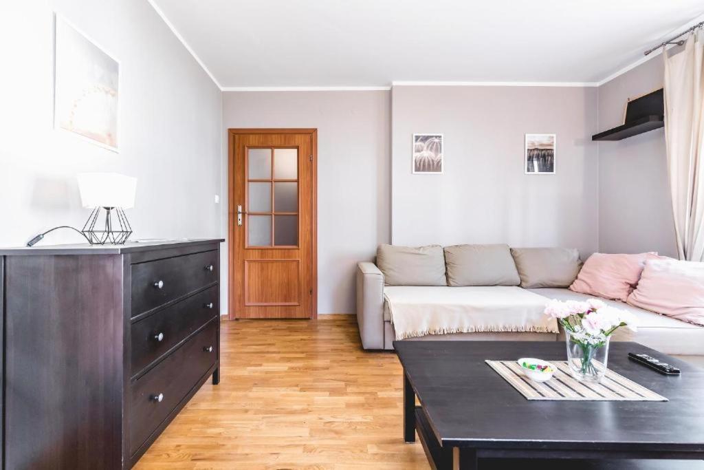 Apartament Niecala Queens Superior لوبلين المظهر الخارجي الصورة